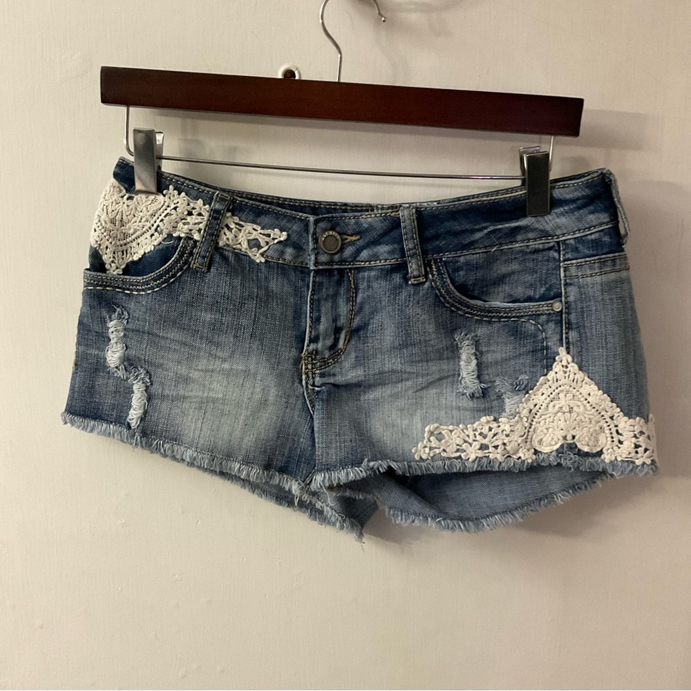 Hot Kiss Cici Embroidered Heart Short 7 Boho Rocker Summer Festival Biker Hippie